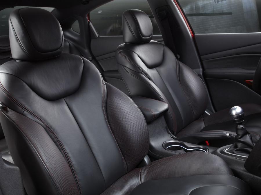  Dodge Dart GT 2013 года  (фото 32 из 55)